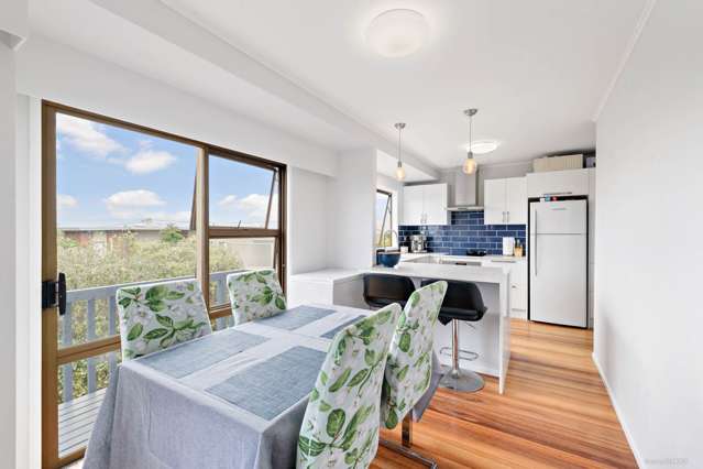 2/27 Rangitoto Terrace Milford_4