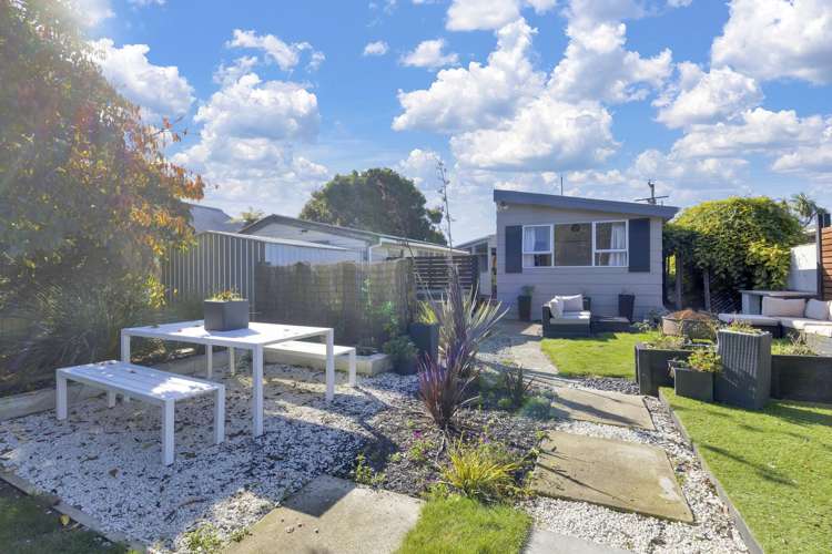 47 Kings Avenue Waikuku Beach_17