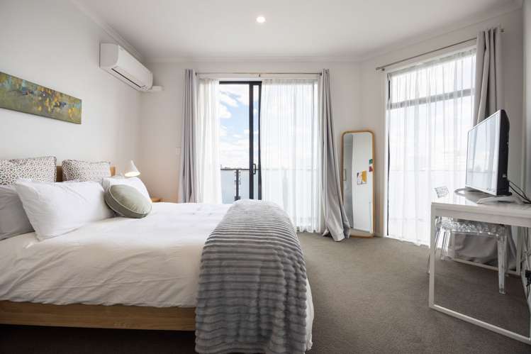 7/13 Vialou Street Hamilton Central_13