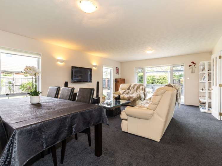 52 Roydon Drive Templeton_3