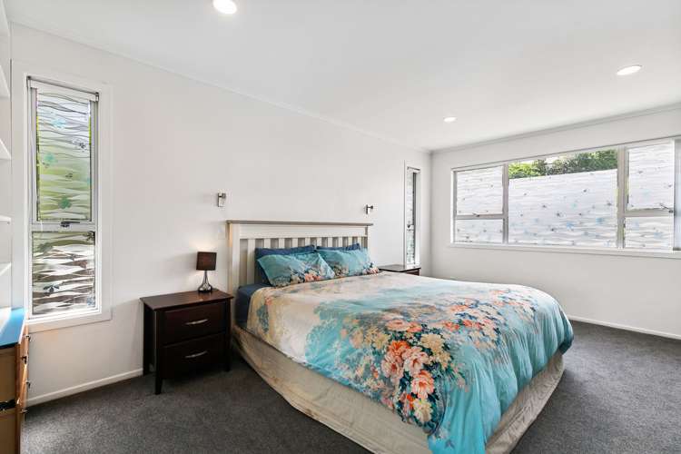 1/21 Taurus Crescent Beach Haven_8