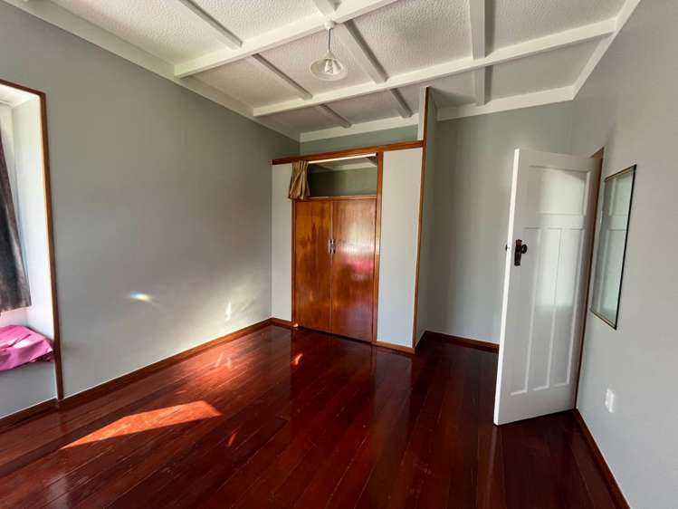 84 Quadrant Road Onehunga_10