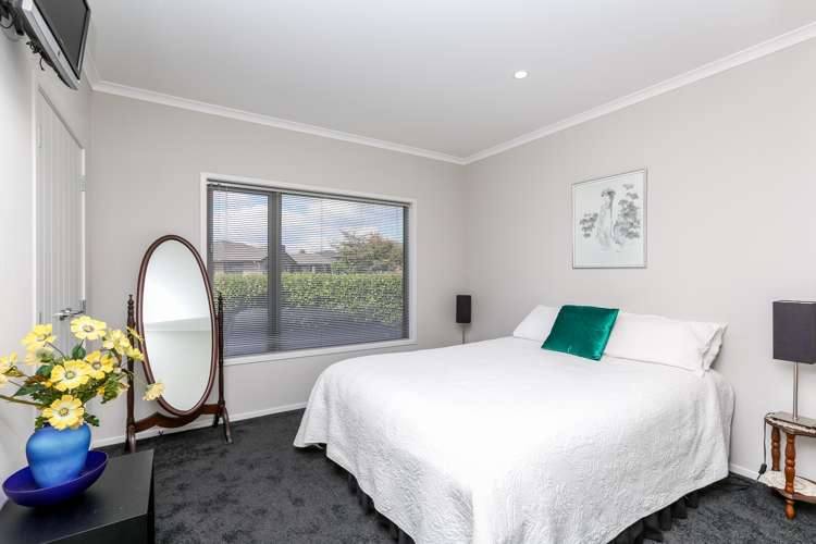 1 Manurau Crescent Merrilands_15