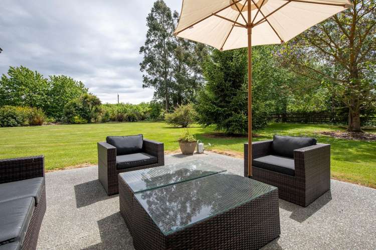 152 Deans Road Darfield_16