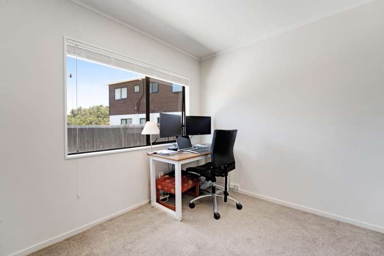 2/16 Heathglen Place Bayview_12