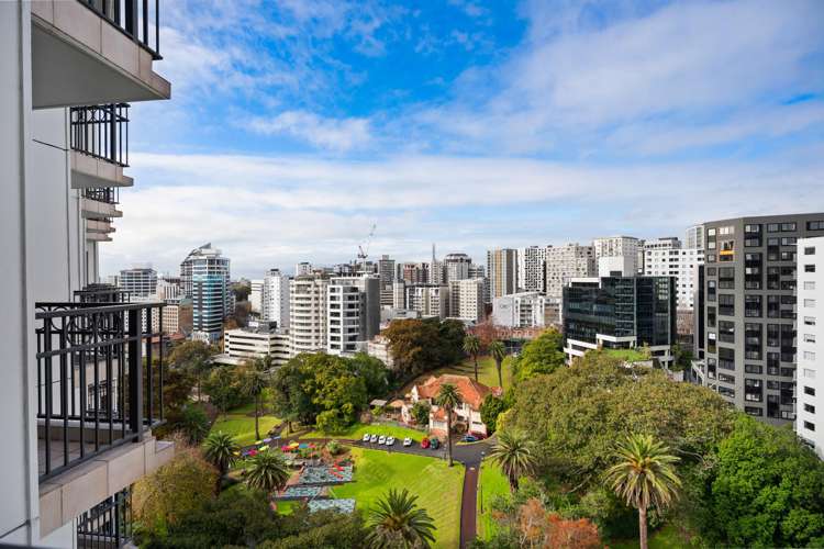 9P/100 Greys Avenue Auckland Central_14