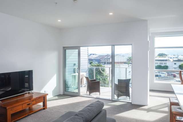 4 Reads Quay Gisborne_3