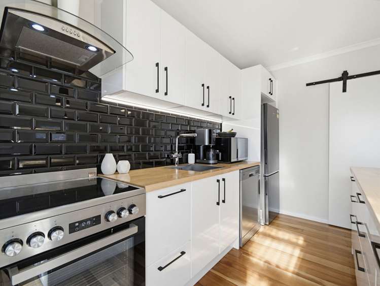136 Nuffield Avenue_2