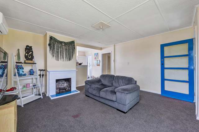 2 Dixon Avenue Hawera_3