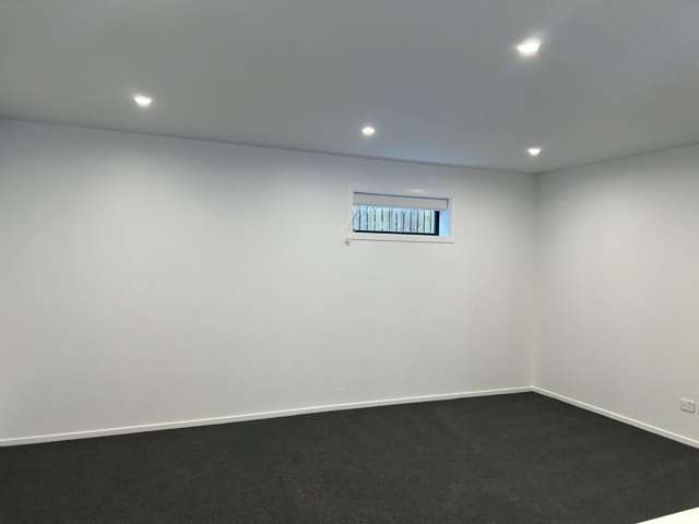 2/12 Willis Street 10446_3