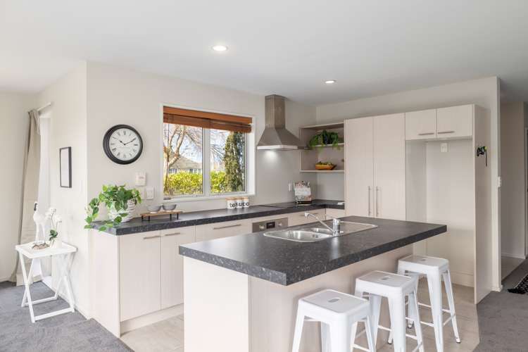 4 Casa Blanca Lane Burwood_6