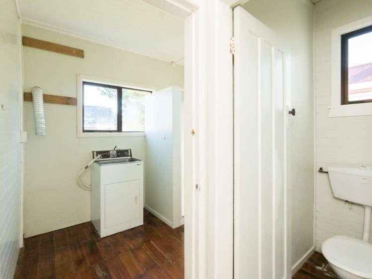 87 Orlando Street Stratford_7