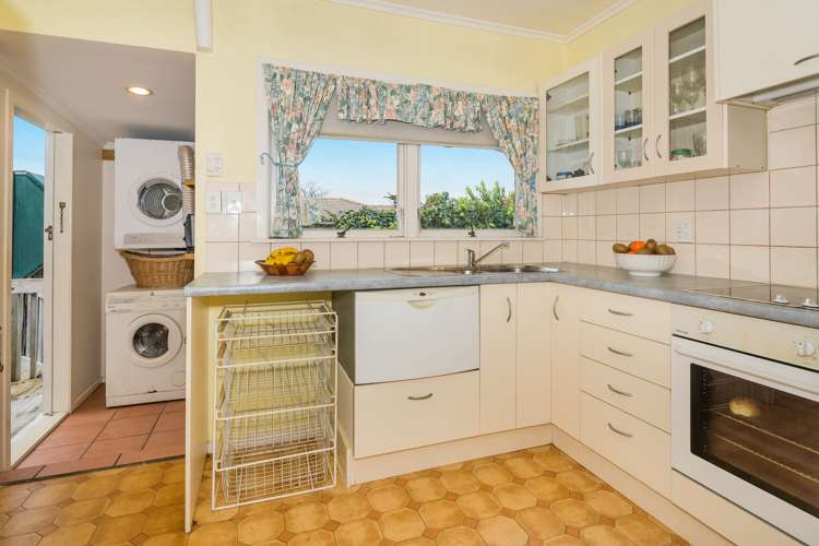 5/34 Lake Pupuke Drive Takapuna_6