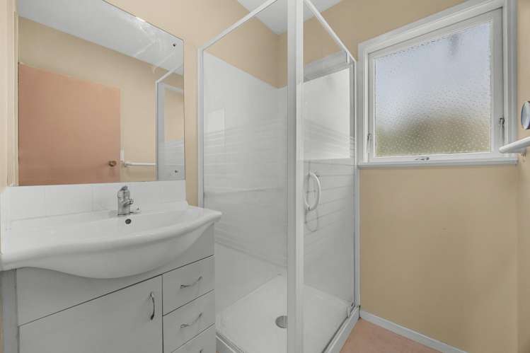 6B Florence Daly Place Mount Roskill_9