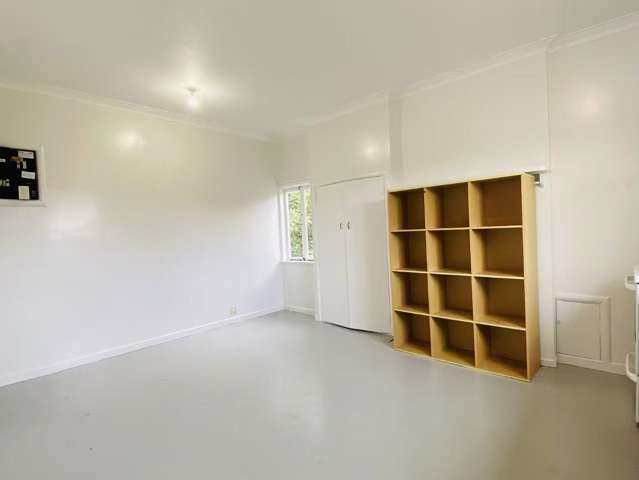 13 Gardner Ave 1732_3