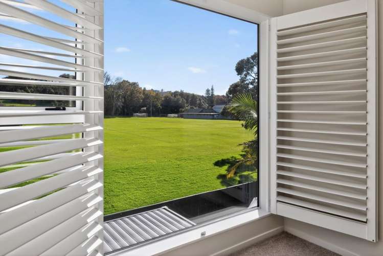 8C Jern Place Eastern Beach_30