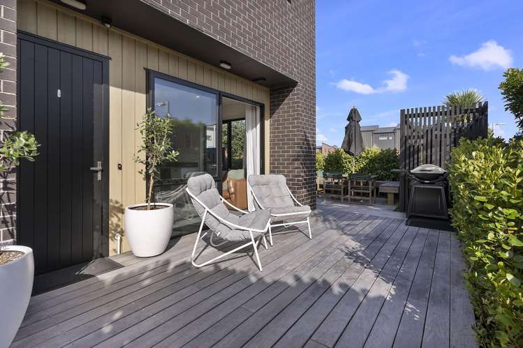 49 Waka Moana Drive Hobsonville_2