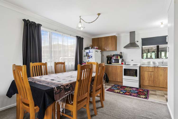 2/27 Tairere Crescent Rosehill_4