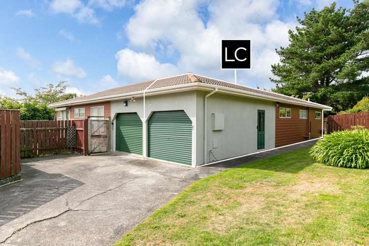 2A Mckeefry Grove Tawa_13