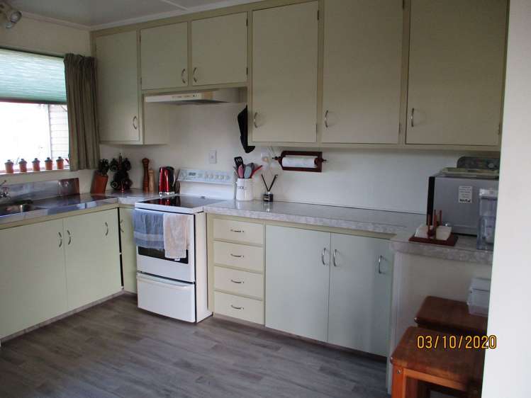 17 Barnes Street Glenwood_9