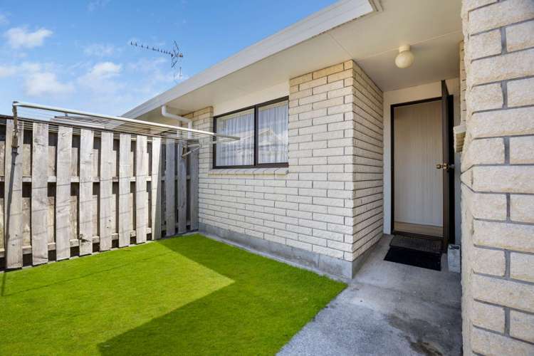 19b Paynters Avenue Strandon_13