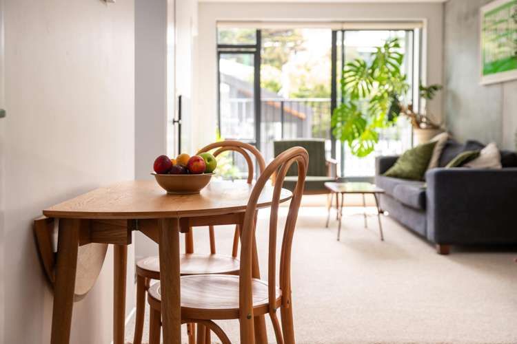 317/21 King Street Mount Cook_4