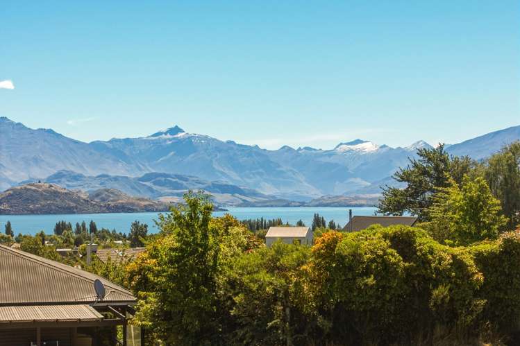 38 and 40 Clearview Street Wanaka_8