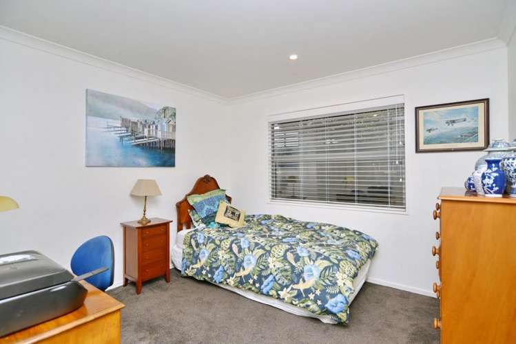 32 Te Whenu Crescent Marshland_10