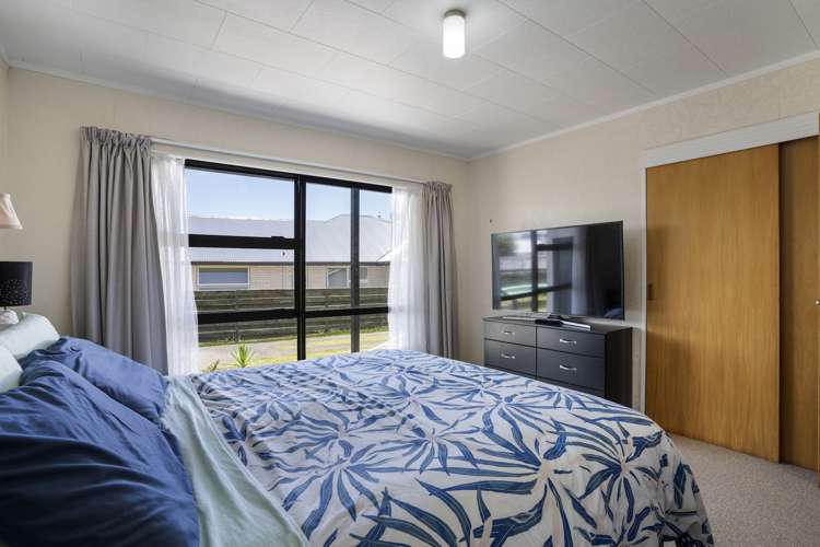 128 Durrant Drive Whangamata_18