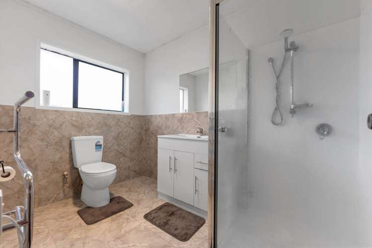 12 Hatton Road Orewa_13