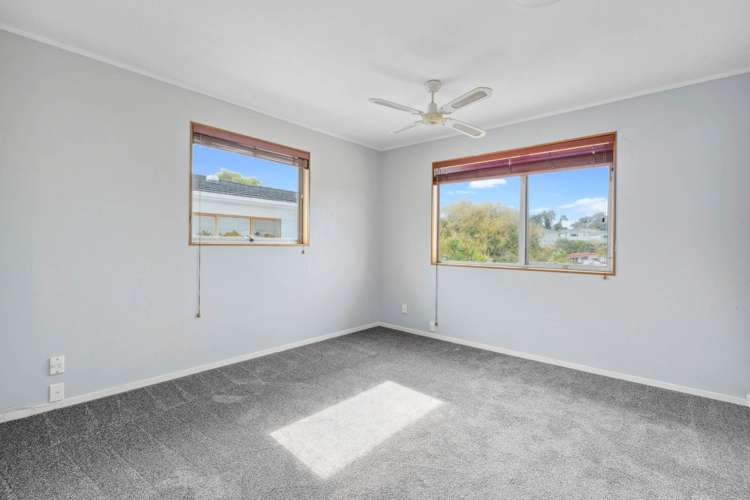 33 Meadowvale Avenue Forrest Hill_11