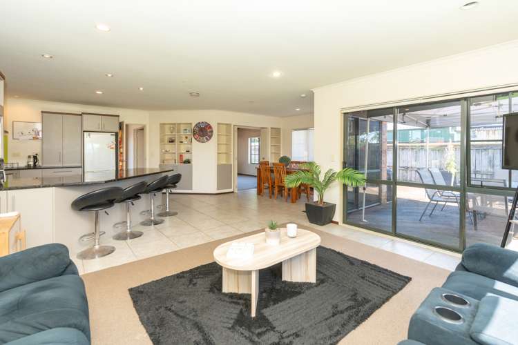 23 Merlot Place Rototuna_3