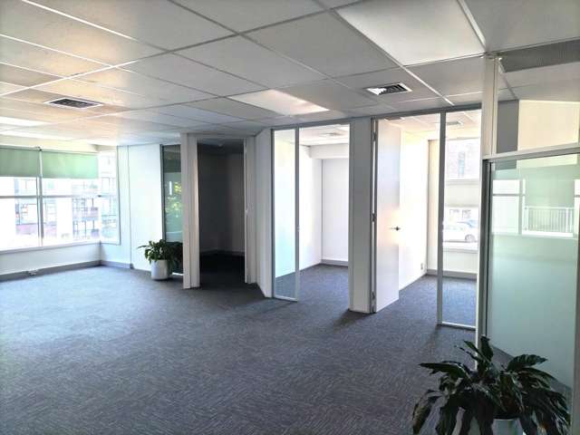 Units A&B/64 Khyber Pass Road Grafton_3