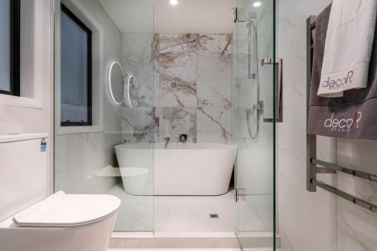 591 East Coast Road Browns Bay_9