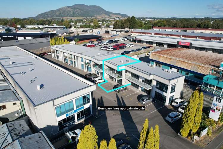 2/20 Totara Street_0