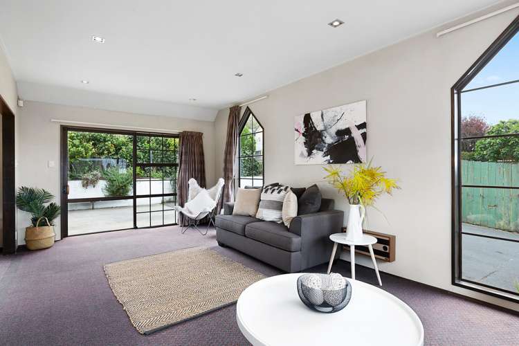 220 South Road Caversham_6