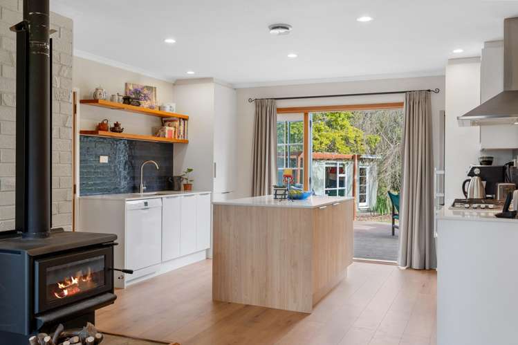 299 Elmhurst Road Darfield_2