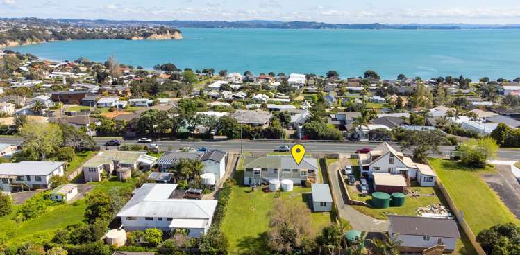 1/941 Whangaparaoa Road Manly_5