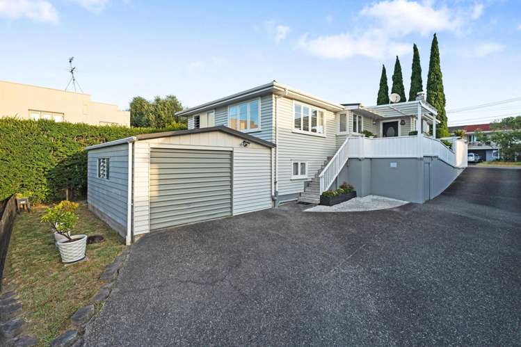 3 Arundel Street Hillsborough_14