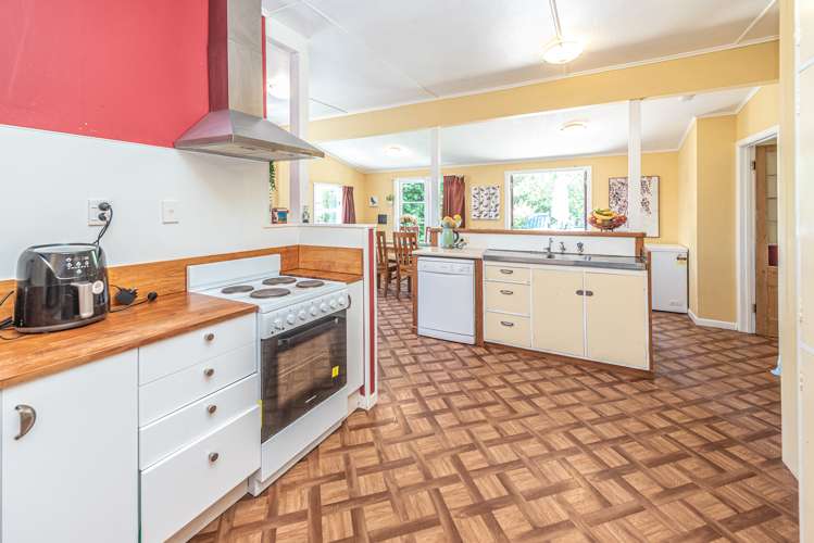 19 Smithfield Road Tawhero_14