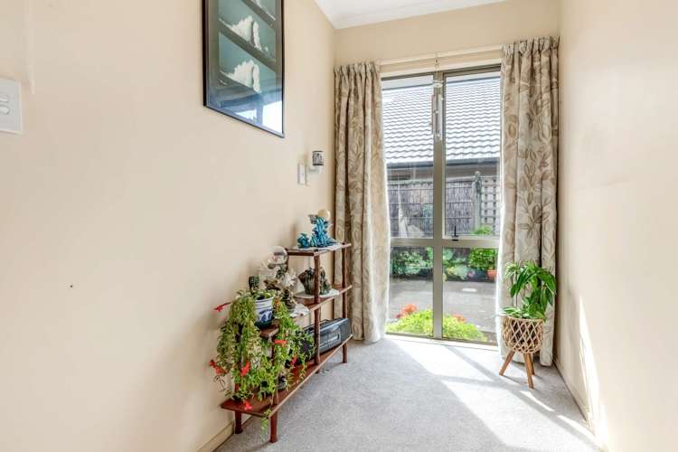 16/285 Vaughan Road Owhata_6