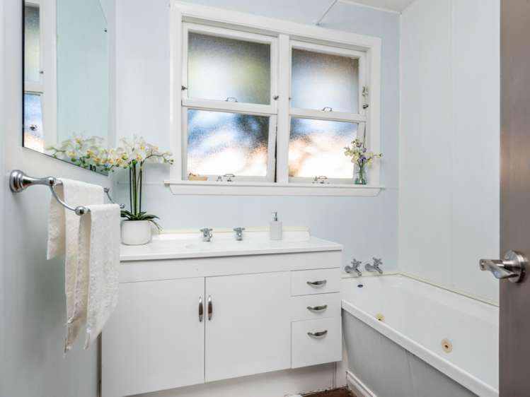 28 Alma Street Renwick_13