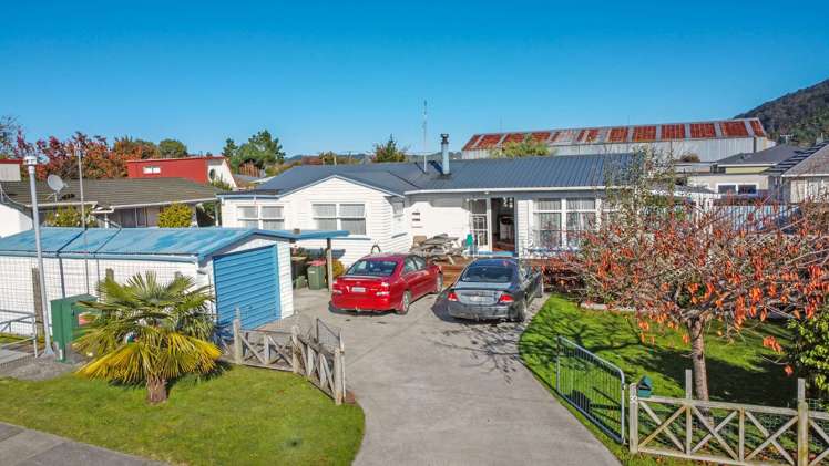 32 Neil Road Fairy Springs_15