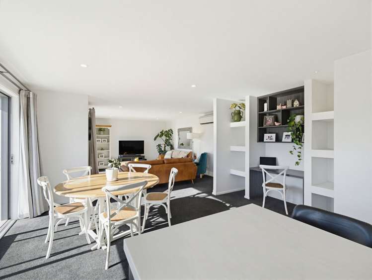 16 Bonecrusher Street Lincoln_7