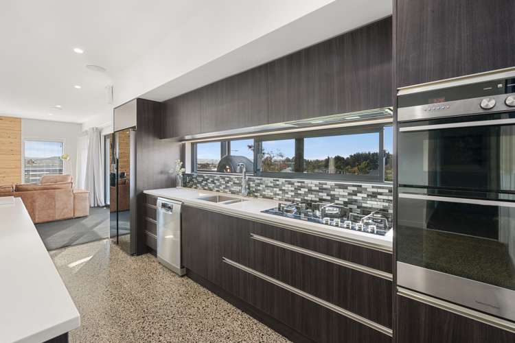 42 Botanical Heights Drive Waipahihi_10