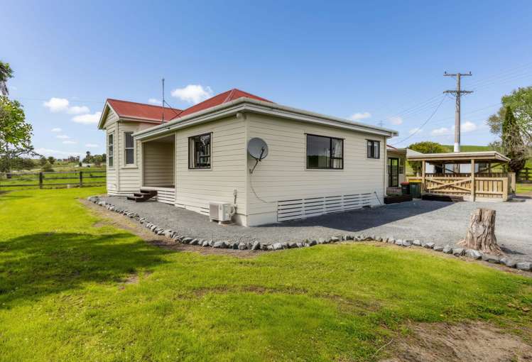 671 Port Albert Road_4