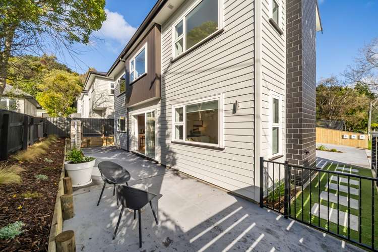 70a Heretaunga Square Silverstream_21