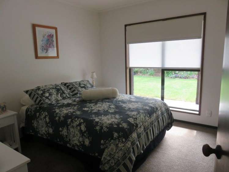 14 Churchill Avenue Allenton_13