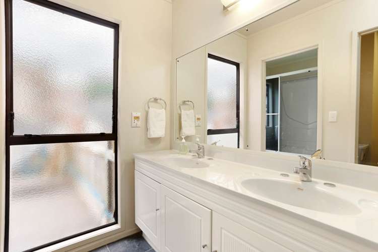 15b Baddeley Avenue Kohimarama_14