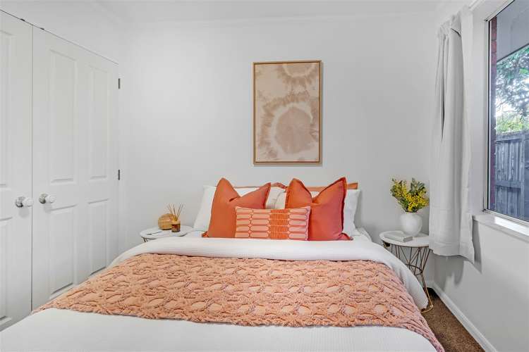 38 Eveleyn Couzins Avenue Richmond_9